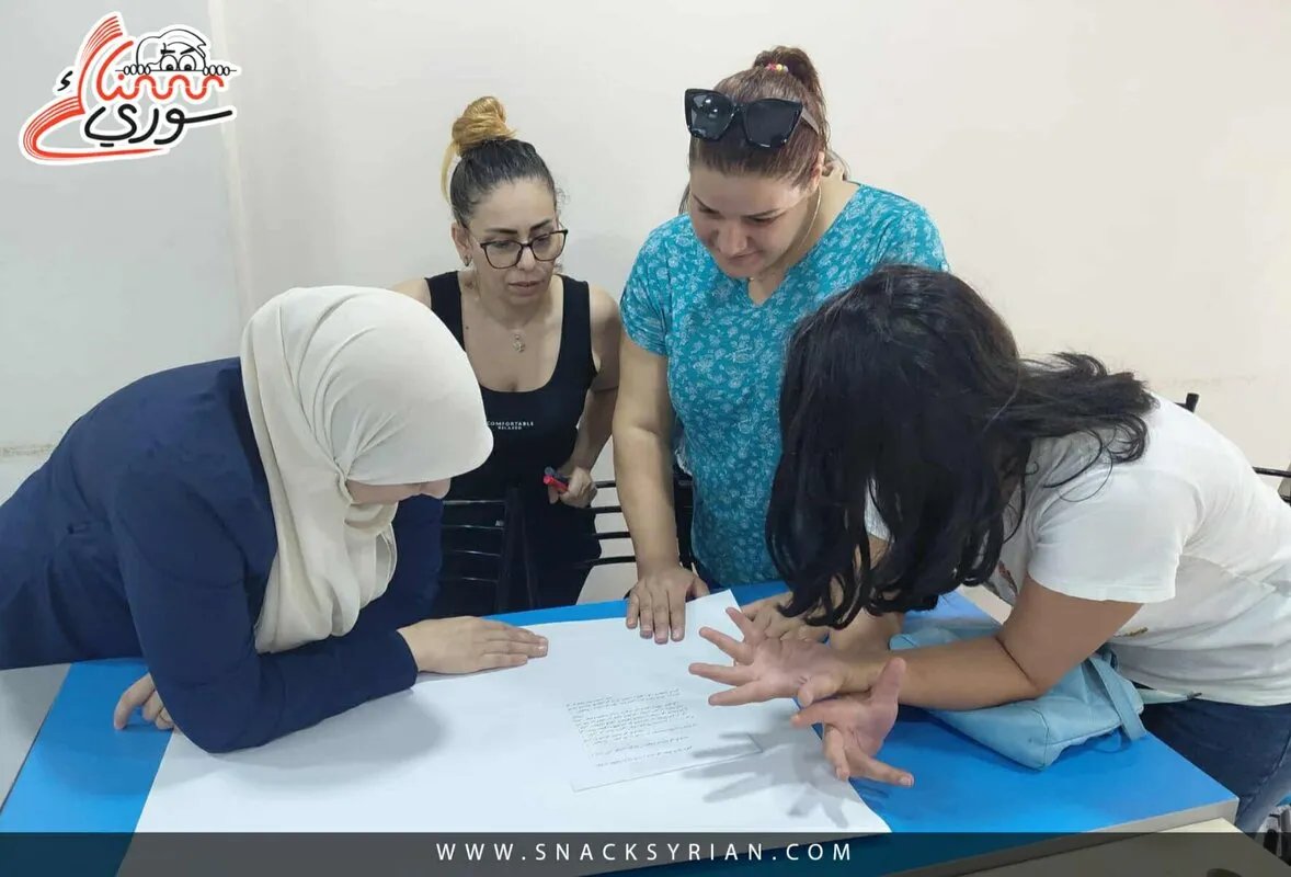 ورشة عمل في جبلة تجمع نساء من أربع محافظات لتعزيز دورهن في تحقيق العدالة والسلم الأهلي