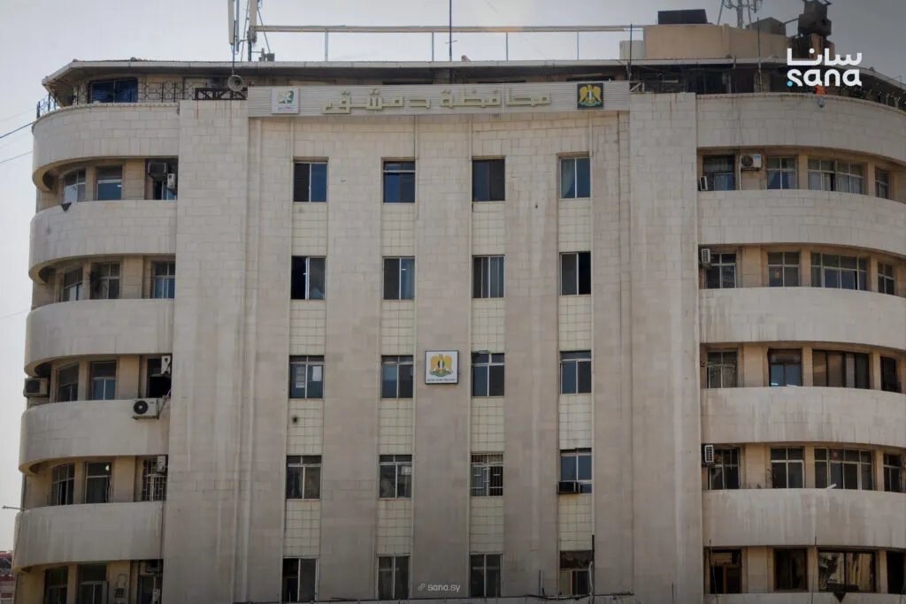 محافظة دمشق تُفعّل خدمة استخراج "لا حكم عليه" في أربعة مراكز لتسهيل معاملات المواطنين