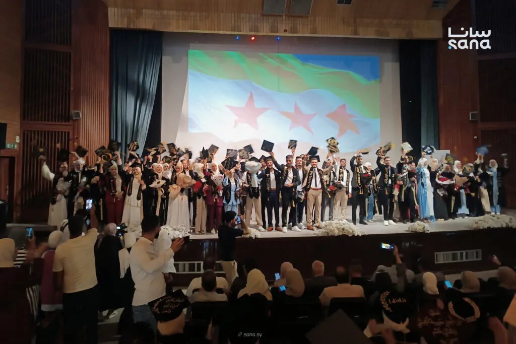 حمص ترفد القطاع الصحي: تخريج دفعة جديدة من المعهد التقاني الصحي تضم 135 خريجاً