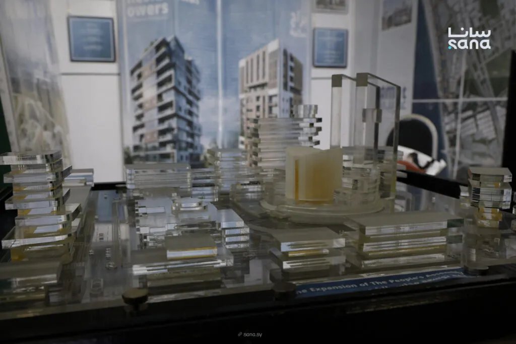 وزارة الأشغال العامة والإسكان تطرح فرصاً استثمارية استراتيجية واعدة في معرض دمشق الدولي