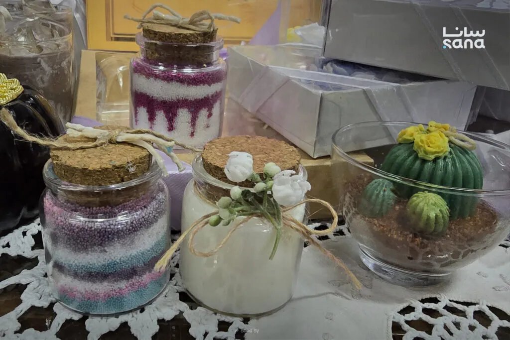 مشروع شموع يدوية يضيء جناح وزارة الزراعة في معرض دمشق الدولي ويستقطب الزوار