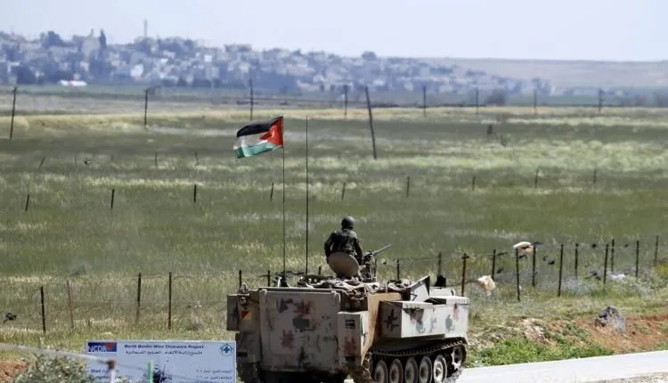 الجيش الأردني يحبط محاولتين لتهريب المخدرات عبر الحدود السورية باستخدام البالونات