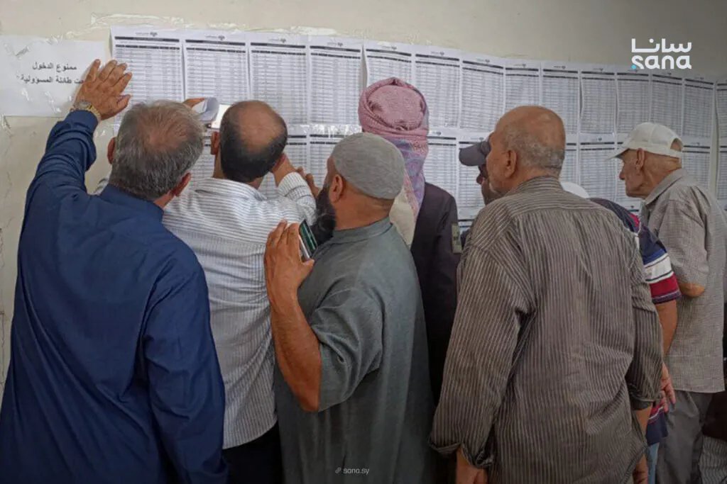 دير الزور: دعوة للمفصولين في عهد النظام البائد لاستكمال إجراءات العودة إلى العمل