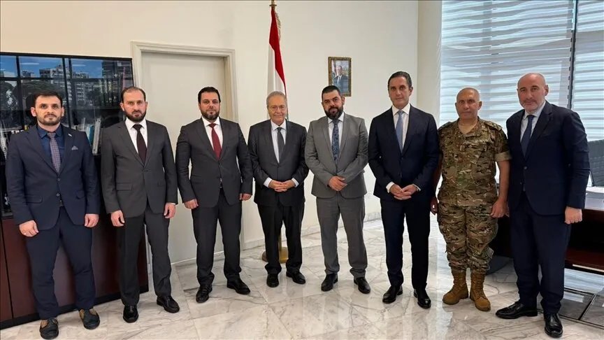 لبنان وسوريا تتفقان على لجان مشتركة لحل قضايا المعتقلين والحدود المتنازع عليها