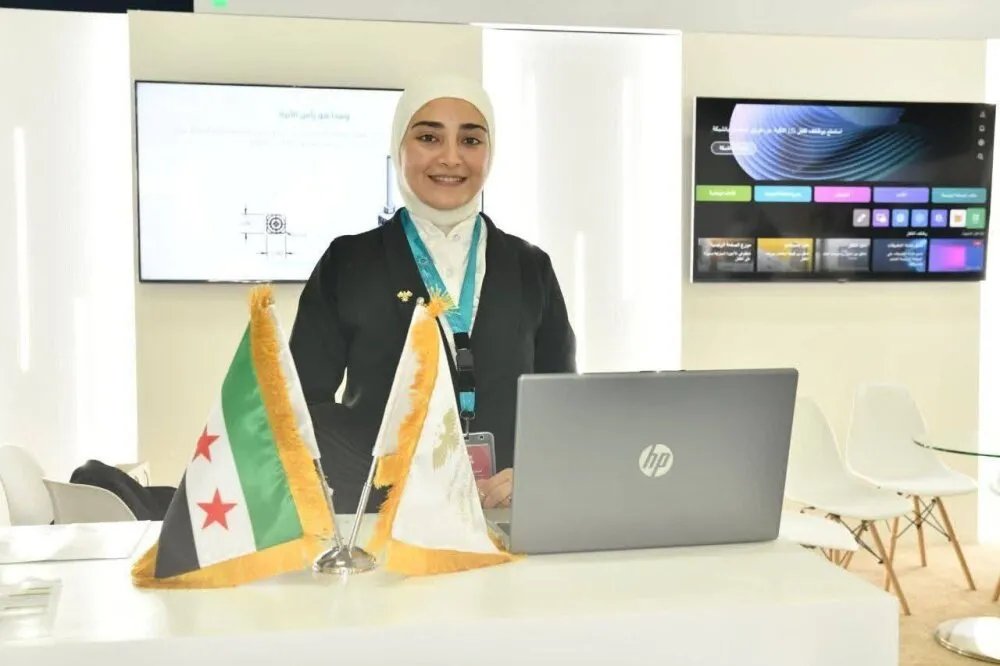 إنجاز علمي سوري: مهندسة تحصد براءة اختراع لإبرة مبتكرة في مجال الغزل الكهربائي