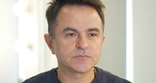 طوني مندلق يكشف عن أحدث صيحات الشعر لخريف 2025 ومفاجأة جمالية من الرياض