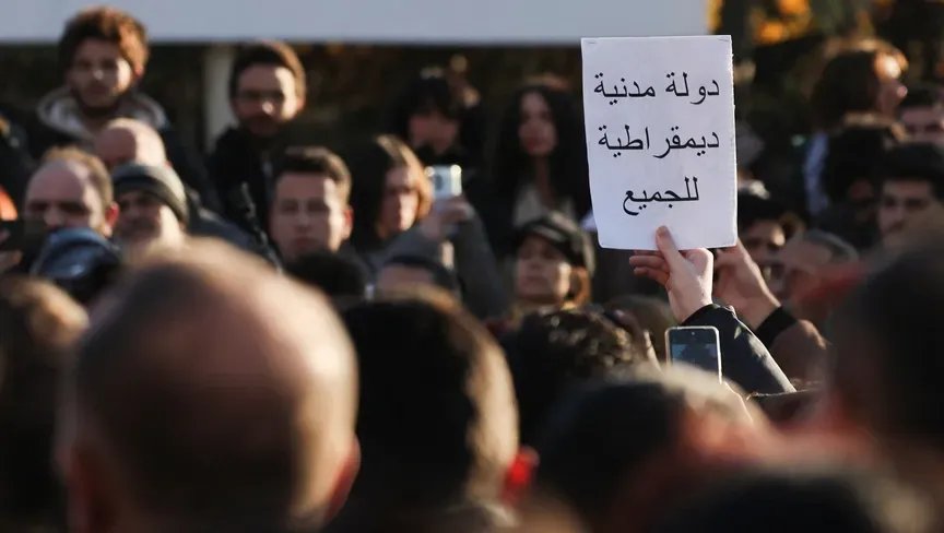 سوريا: من حكم الفرد إلى الدولة العقلانية.. حلم طال انتظاره