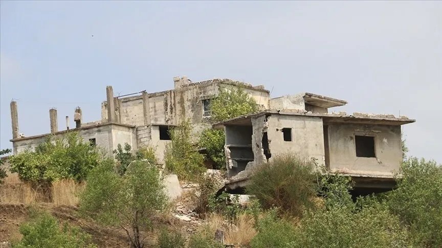 بعد سنوات من النزوح القسري: تركمان باير بوجاق يتطلعون لإعادة بناء قراهم