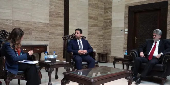 وزير الصحة يبحث مع البنك الدولي آفاق التعاون لإنقاذ القطاع الصحي السوري المتدهور