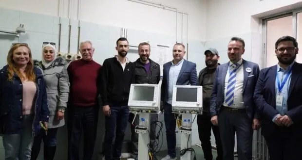 الجمعية الطبية السورية الألمانية تدعم مشفى الزهراوي بأجهزة تنفس لإنقاذ حياة المرضى