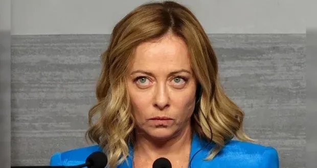 العنف الإلكتروني يطال التونسيات: تسريب صور حميمية يثير غضباً واستياءً واسعاً