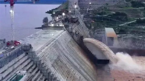 أزمة سد النهضة: خلافات متصاعدة بين مصر وإثيوبيا وتفاصيل جديدة حول المشروع