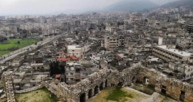 مصياف: انتعاش سوق العقارات يفاقم معاناة المواطنين بسبب جشع التجار وارتفاع الدولار