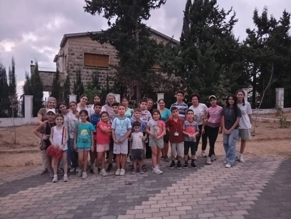 مبادرة "أنتمي – أتعلم – أتطوع" في صافيتا: الأطفال يزرعون الانتماء بالتعلم والعمل التطوعي