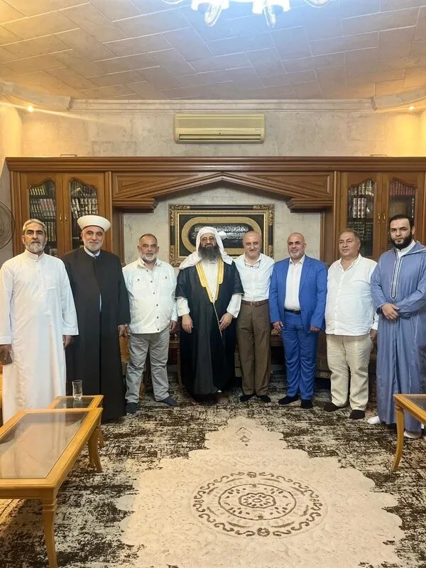 مفتي حلب يستقبل وفدًا من علماء لبنان لبحث تعزيز العلاقات الدينية والأخوية