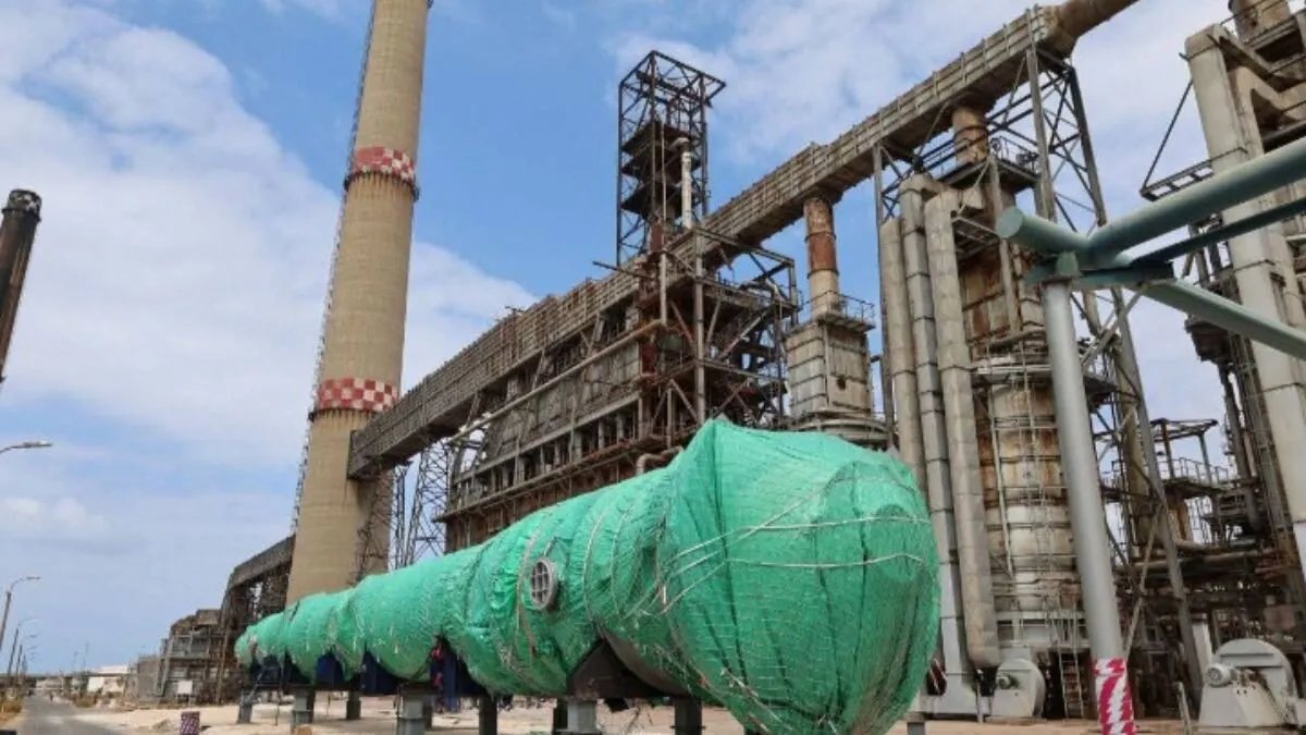 مشروع ضخم لتحديث مصفاة بانياس: استبدال المفاعلات لضمان استمرارية إنتاج البنزين