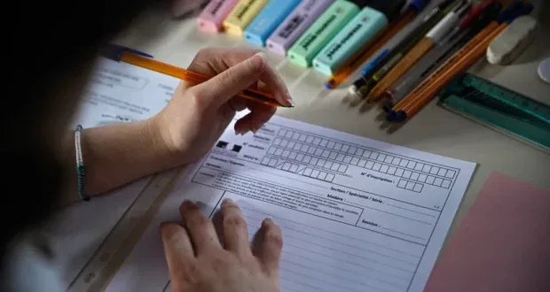 إنجاز تاريخي: تلميذة في التاسعة من عمرها تحصل على شهادة البكالوريا في فرنسا