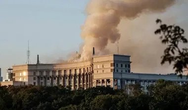 ضربة روسية تستهدف مقر الحكومة الأوكرانية في كييف وتوقع ضحايا