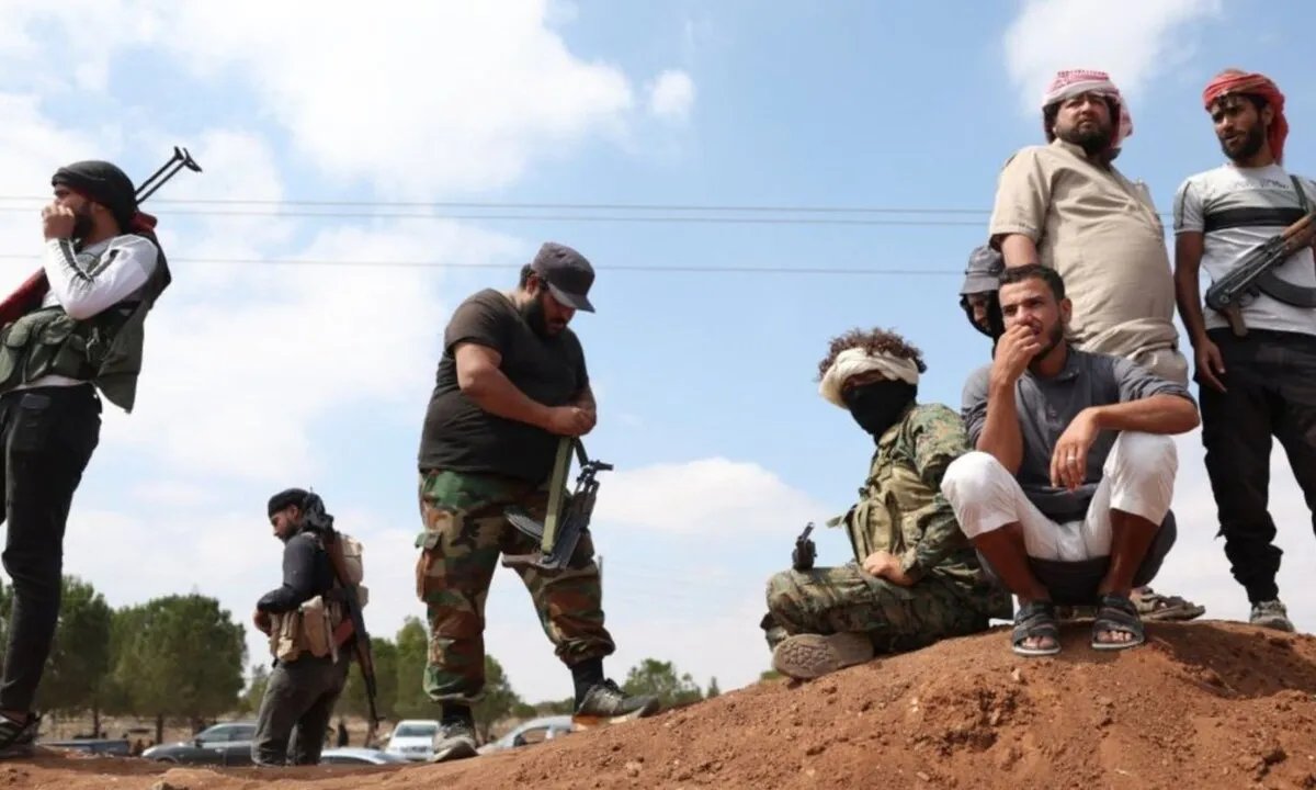 العشائر السورية: دورها المتنامي وتأثيرها في المشهد السياسي والأمني