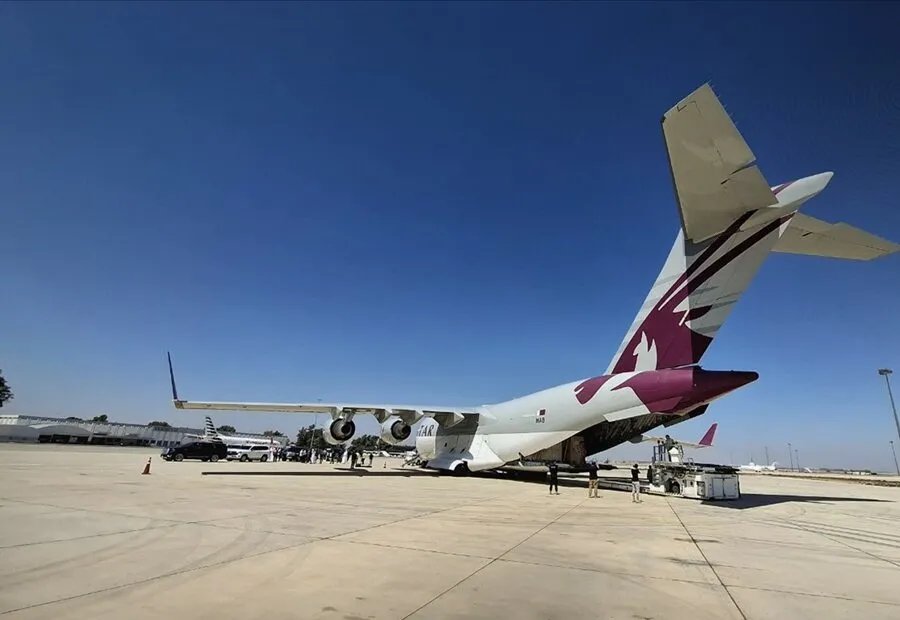 وصول طائرة قطرية إلى دمشق محملة بمساعدات طبية لدعم المستشفيات السورية