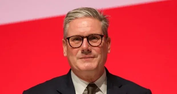 ستارمر ينتقد الضربات الروسية على أوكرانيا: بوتين لا يتعامل بجدية مع السلام