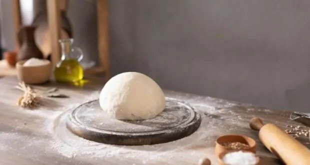 طريقة سهلة وسريعة لتحضير أفضل عجينة معجنات منزلية