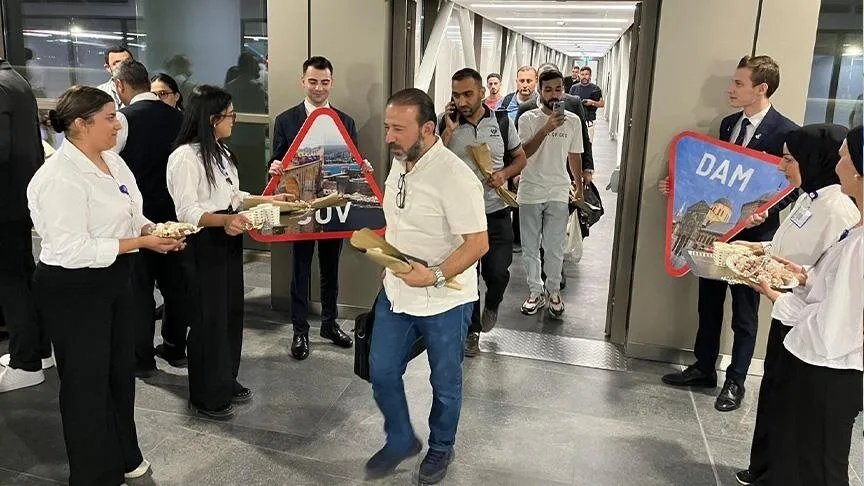 تدشين خط جوي مباشر يربط دمشق بمرسين التركية