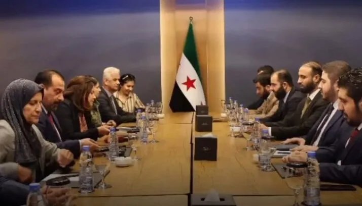 تطورات مفاوضات الإدارة الذاتية ودمشق: هل يتم تفعيل اتفاق 10 آذار؟