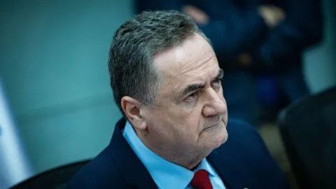 كاتس يهدد بتدمير أبراج غزة ويوجه إنذاراً لحماس: سلموا أسلحتكم أو واجهوا مصيراً مدمراً