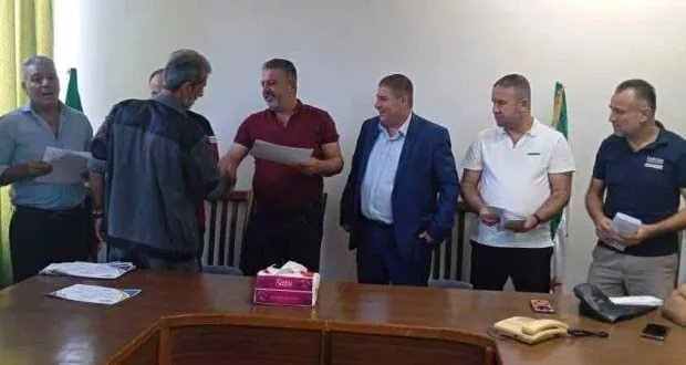 تكريمًا لجهودهم: اتحاد عمال طرطوس يكرم العمال المميزين في محطة توليد الكهرباء ببانياس