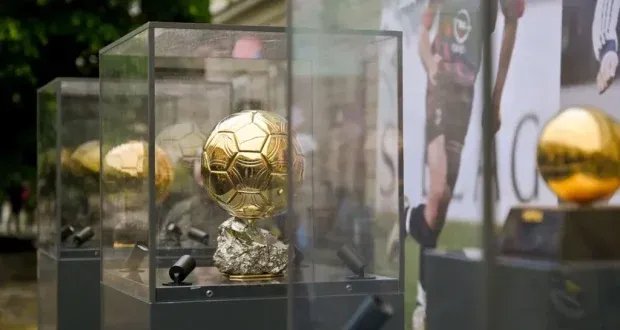 ريال مدريد يلوح بمقاطعة حفل الكرة الذهبية 2025 بسبب استمرار التوتر مع المنظمين