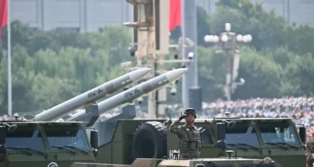 الصين تكشف عن ترسانة أسلحة جديدة وتستعد لغزو تايوان: قواعد بحرية وجوية متطورة