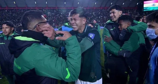 بوليفيا تفجر مفاجأة بفوزها على البرازيل، والأرجنتين تسقط أمام الإكوادور في تصفيات كأس العالم