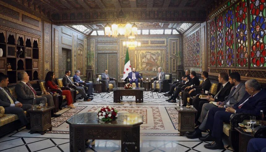 محافظة دمشق ومجموعة الحبتور تستكشفان مشاريع اقتصادية وسياحية لدعم إعادة الإعمار