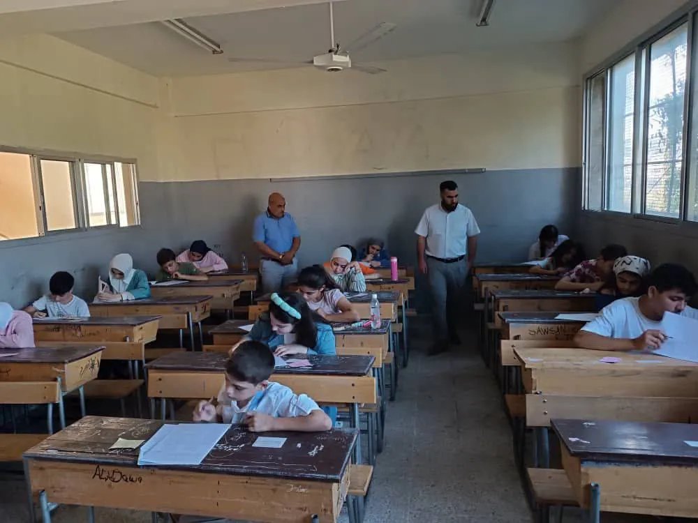 طرطوس: أعباء الدراسة تثقل كاهل الأسر وتفاقم الأزمة الاقتصادية