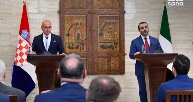 وزيرا خارجية سوريا وكرواتيا يبحثان في دمشق آفاق تعزيز العلاقات الثنائية وجهود إعادة الإعمار