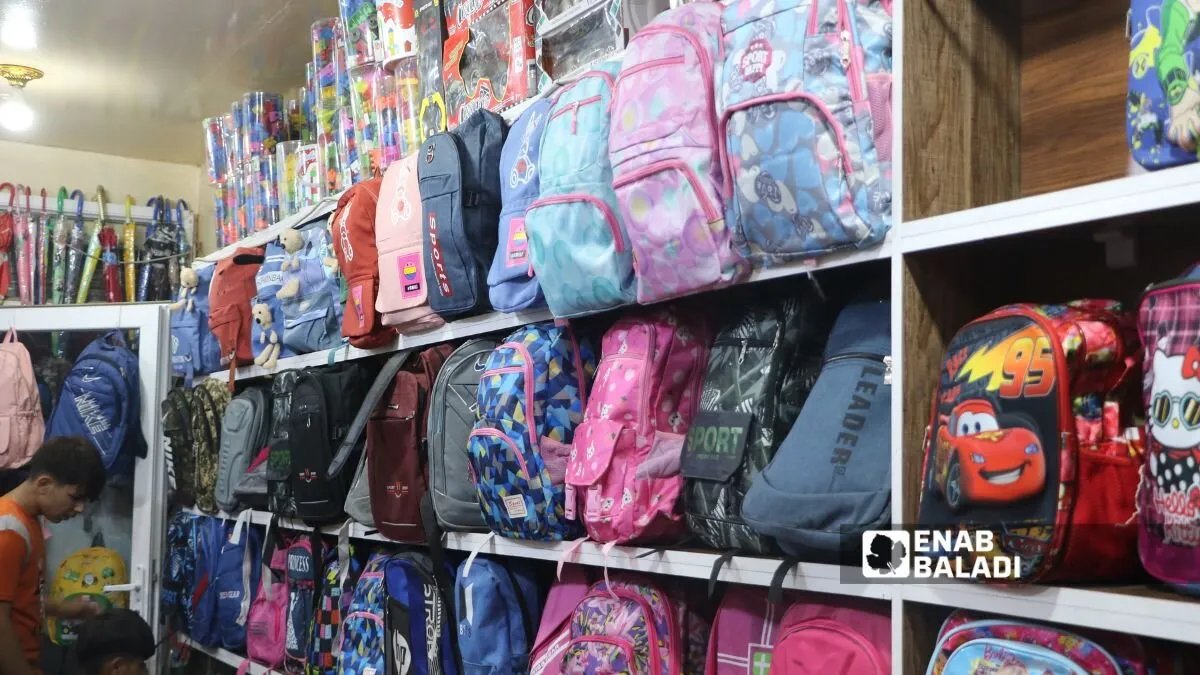 أزمة اقتصادية تضرب شمال سوريا: الأهالي يستدينون لتأمين مستلزمات مدارس أبنائهم في رأس العين وتل أبيض