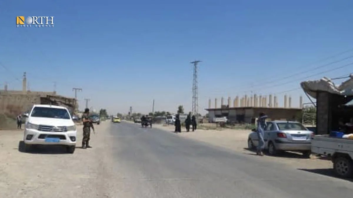 دير الزور: هجوم مسلح يستهدف نقطة تفتيش تابعة لقسد ومنازل عناصرها