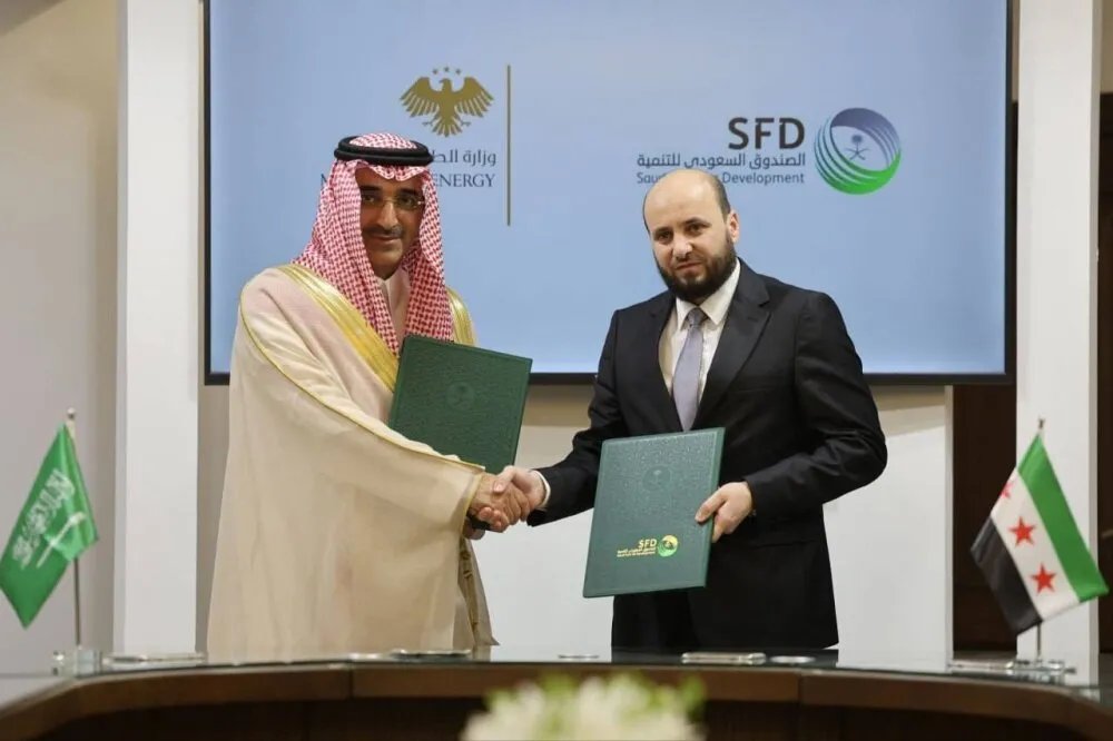 السعودية تدعم سوريا بمنحة نفطية سخية قوامها 1.65 مليون برميل