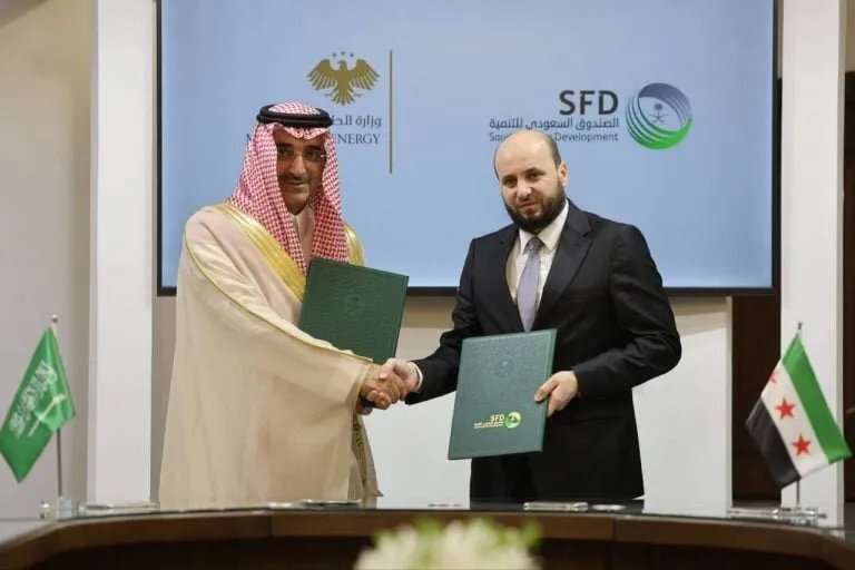 السعودية تقدم لسوريا منحة نفطية ضخمة لدعم قطاع الطاقة