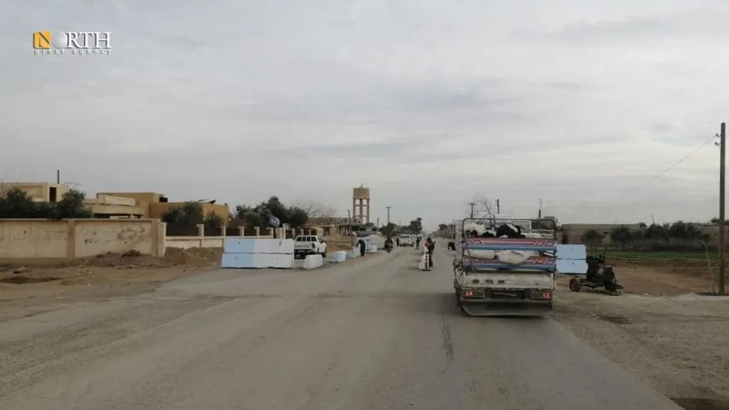 مقتل عنصر من الأسايش وإصابة آخر في هجوم مسلح استهدف نقطة تفتيش بدير الزور