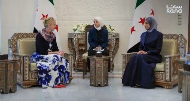 السيدة لطيفة الدروبي تستقبل عقيلة قائد القيادة المركزية الأمريكية في دمشق لبحث قضايا إنسانية