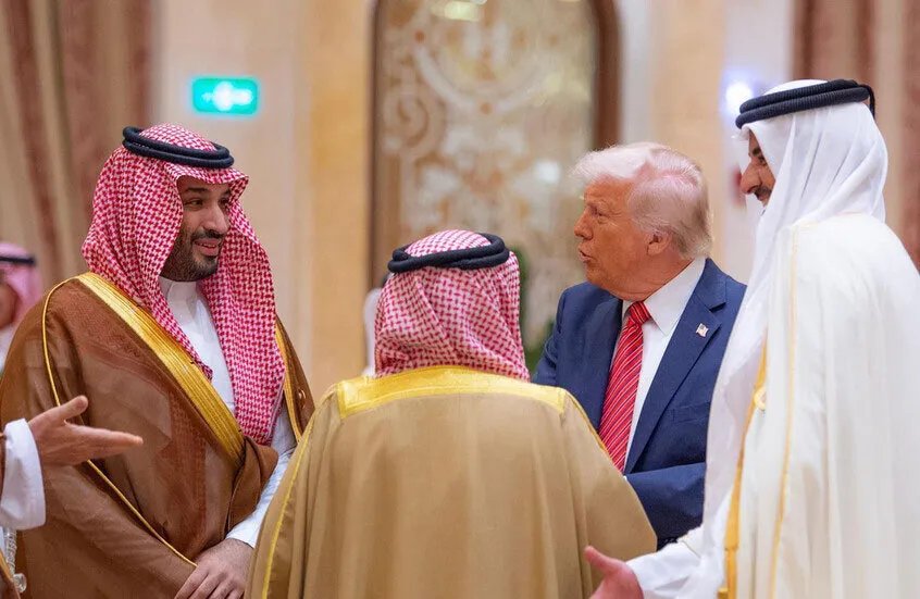 غضب خليجي موحد تجاه إسرائيل بعد ضربة الدوحة: السعودية والإمارات وقطر تنتقد وتلتقي