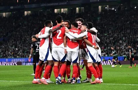 أرسنال يكتسح نوتينغهام فورست بثلاثية نظيفة ويعتلي صدارة الدوري الإنجليزي مؤقتًا