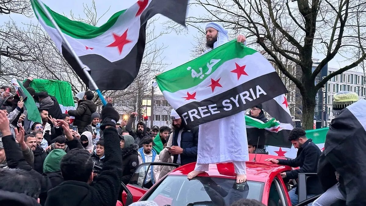 السوريون في ألمانيا: أرقام مفصلة حول الاندماج، التجنيس، والتوظيف والتحديات