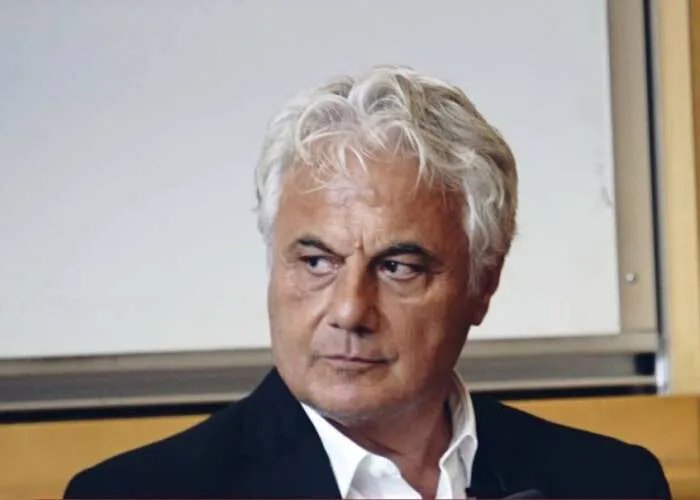 مناف طلاس يكشف رؤيته لمستقبل سوريا: رسائل إلى السوريين والنظام الجديد وموقفه من التطبيع