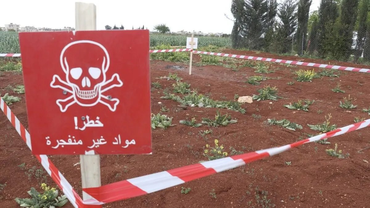 مأساة مستمرة: مخلفات الحرب تودي بحياة طفلة في إدلب وتصيب آخرين في درعا