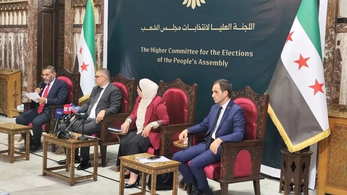 اللجنة العليا تدرس طلبات الترشح لانتخابات مجلس الشعب وتعلن عن قرب صدور اللوائح الأولية