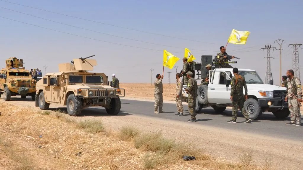 تصاعد التوتر في دير الزور: مناوشات مستمرة بين قسد والقوات الحكومية تهدد بانهيار المفاوضات