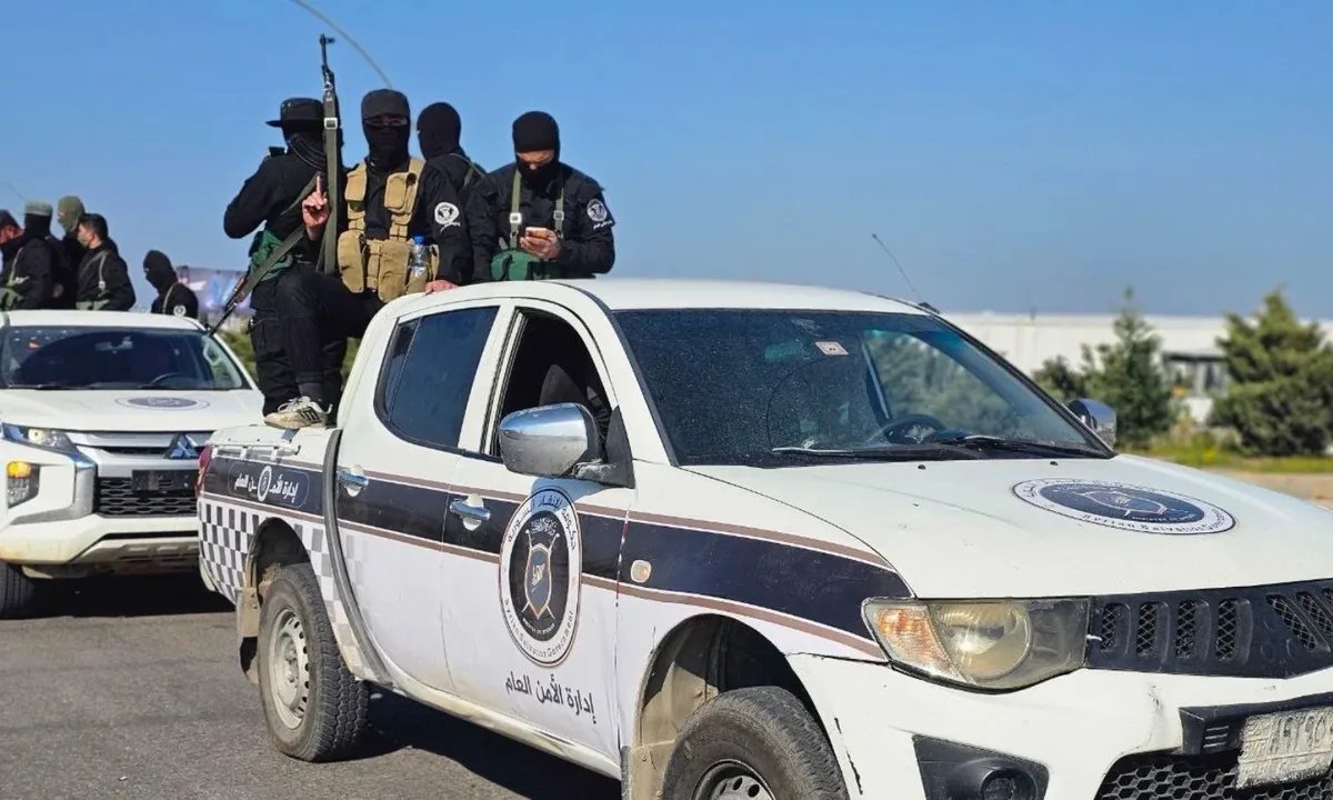 اللاذقية: اعتقال عميد سابق بتهمة ارتكاب جرائم حرب.. تفاصيل مثيرة عن دوره في صيدنايا والغوطة الشرقية